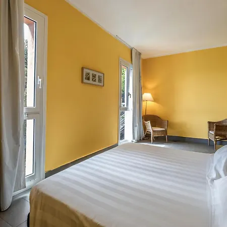 Szálloda Hotiday Pineta 4*