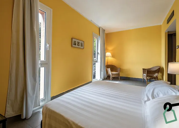 Hotel Hotiday Pineta 4*